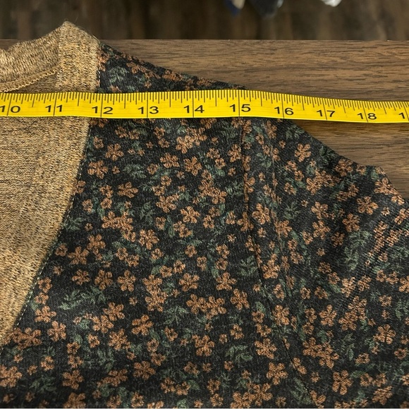 GRECERELLE Women's Long Sleeve Open Front Cardigan Button Down Lightweight - Picture 9 of 12